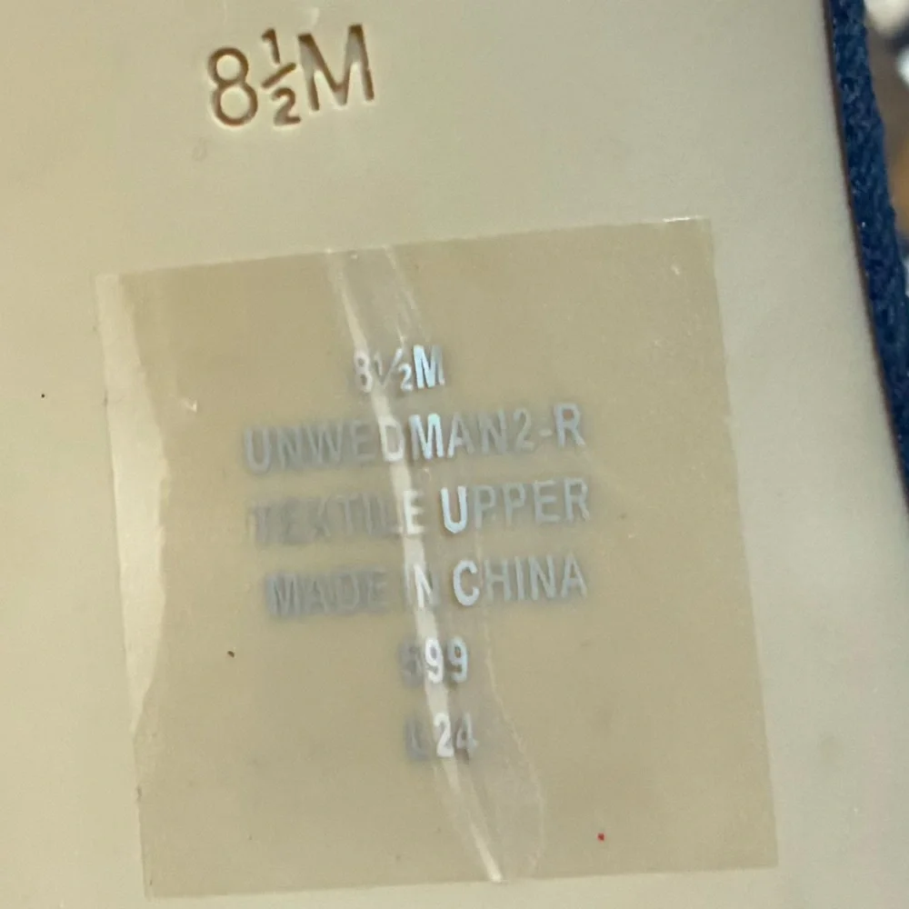 Unisa Women’s Blue Denim Strappy Rhinestone Embellished Block‎ Heel Sandals GUC
